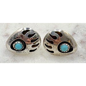 Native American Sterling Silver Shadowbox Bear Claw Turquoise Stud Earrings 2 g